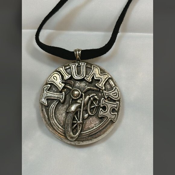 Triumph Motorcycle Lucky Necklace Heavy Medallion Adjustable Unisex Vintage HTF - Picture 6 of 9